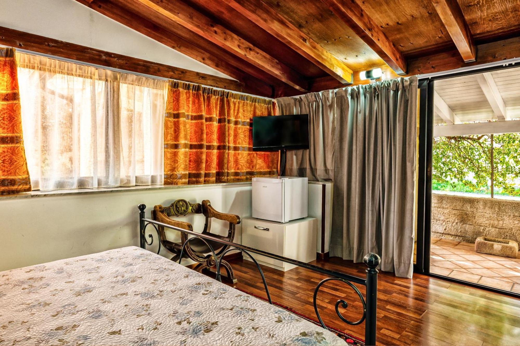 B&B Villa Bency Capo d'Orlando Exterior photo